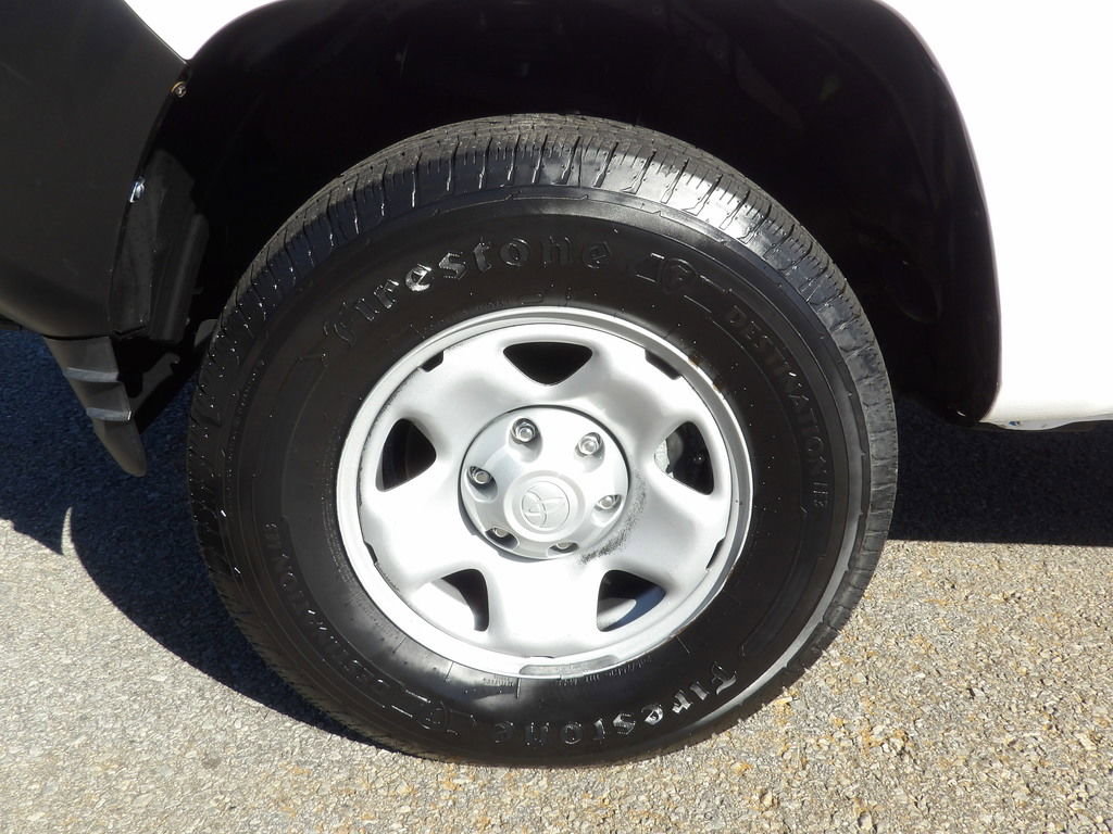 Used 2022 Toyota Tacoma SR image 44