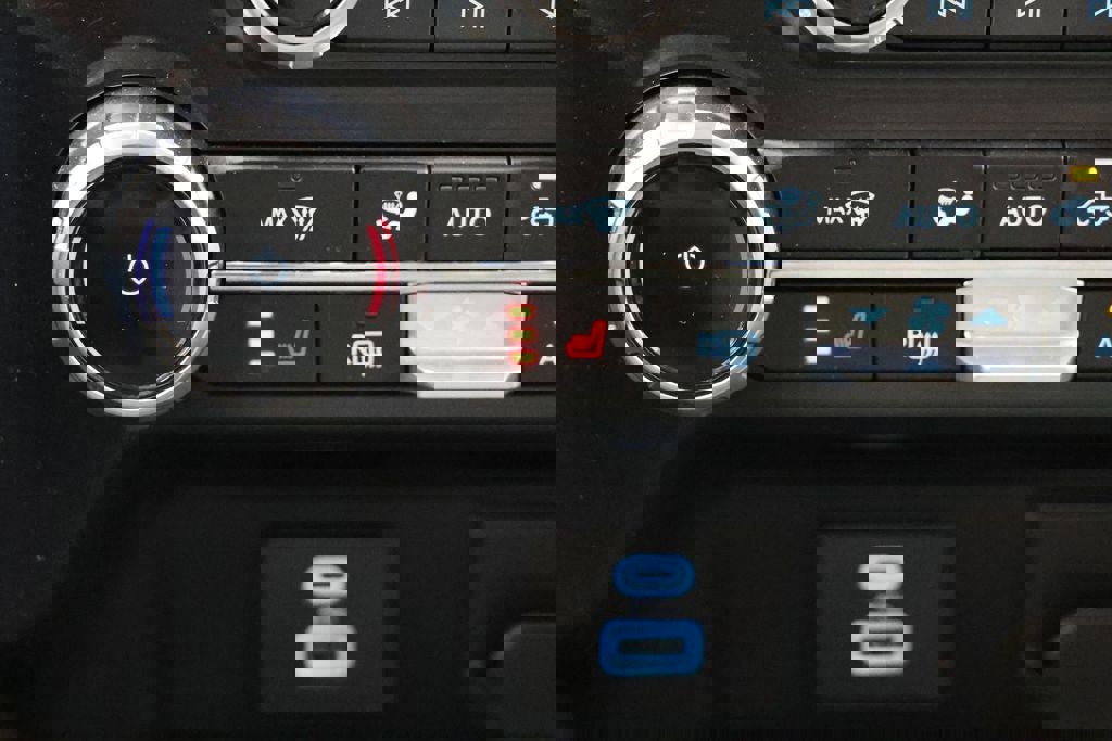 Used 2023 Ford F150 XLT w/ Equipment Group 302A High image 27