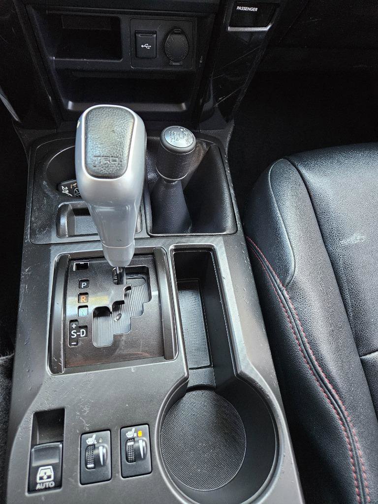 Used 2021 Toyota 4Runner TRD Off-Road Premium image 16