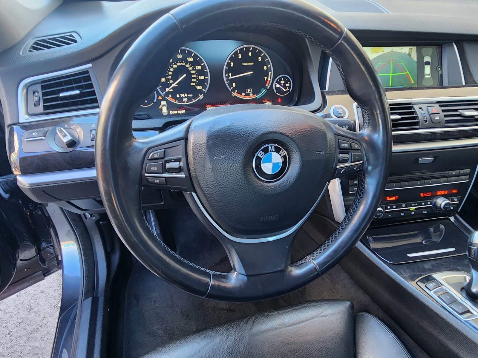 Used 2011 BMW 550i Gran Turismo image 11