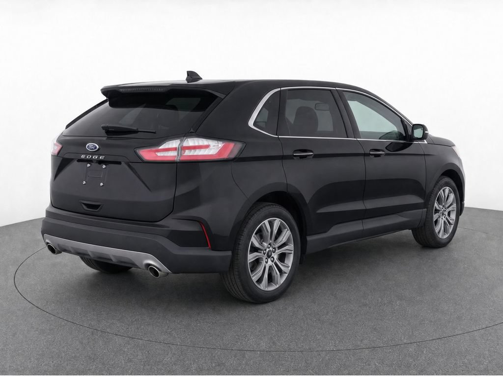 Used 2024 Ford Edge Titanium AWD/4WD image 4