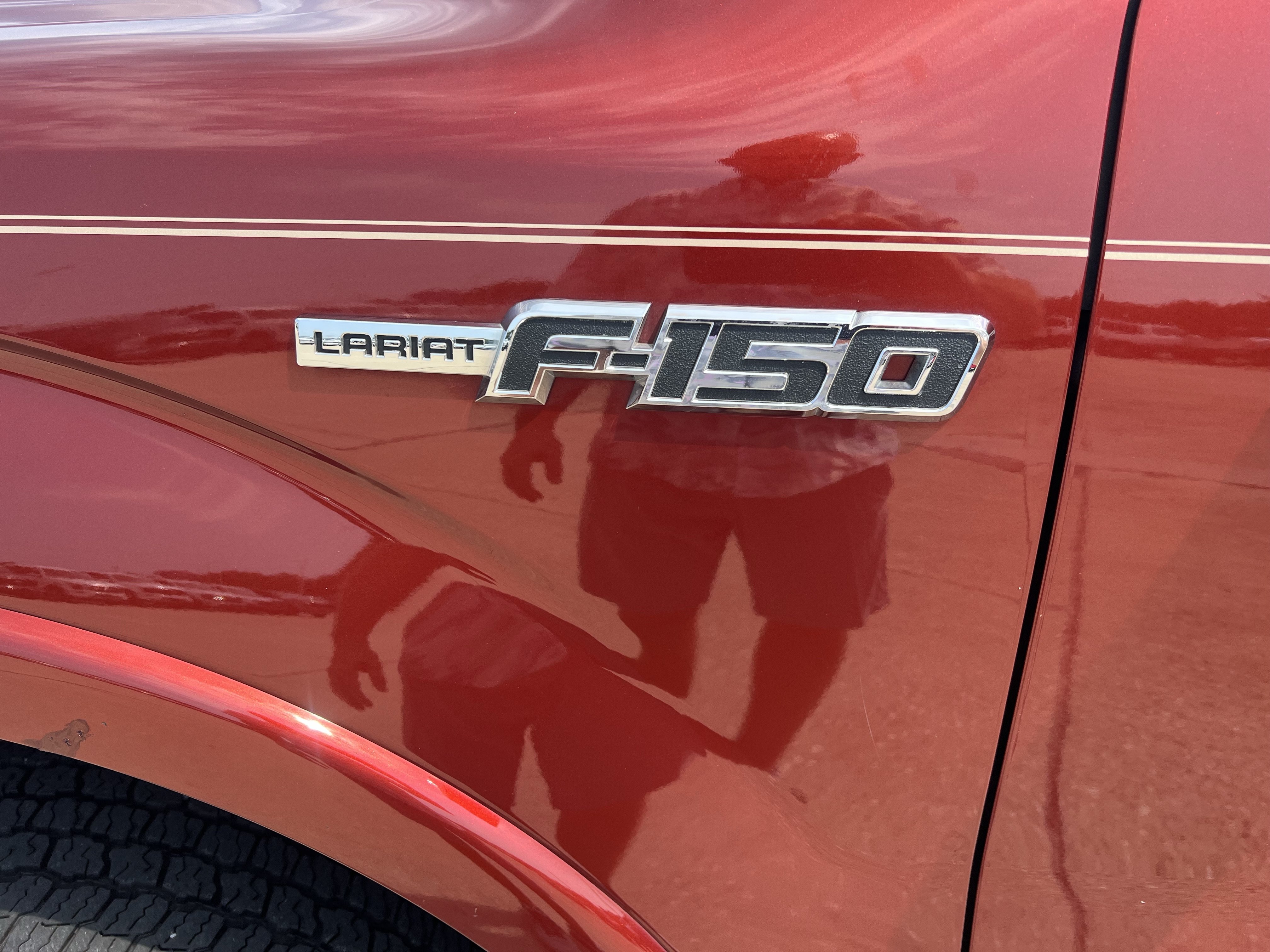 Used 2014 Ford F150 Lariat w/ Lariat Chrome Package AWD/4WD image 4