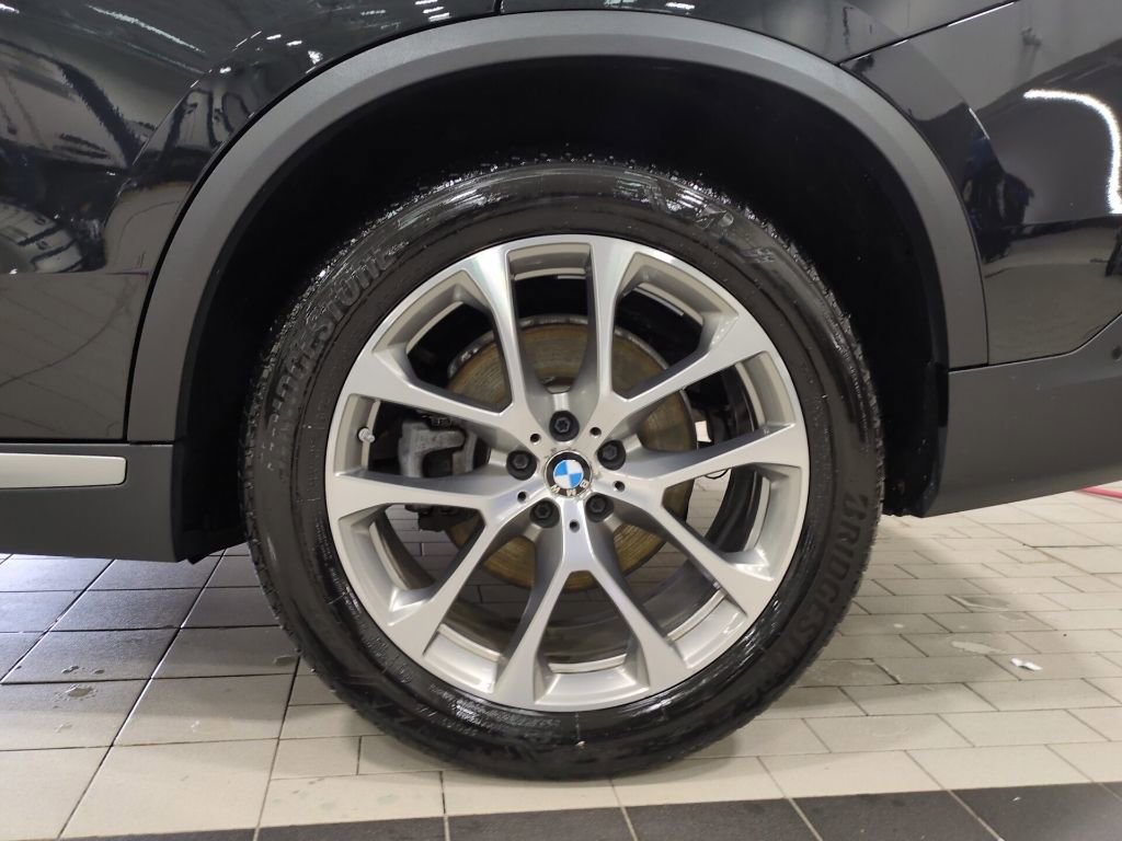 Used 2020 BMW X5 xDrive40i w/ Convenience Package AWD/4WD image 21