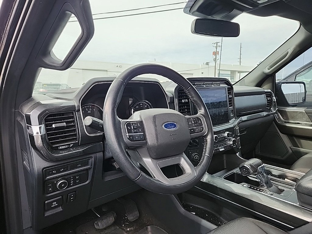 Used 2021 Ford F150 XLT w/ Equipment Group 302A High image 10