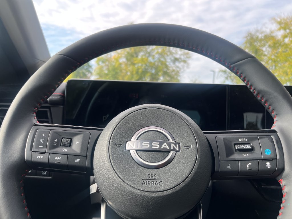 New 2027 Nissan Kicks SR w/ SR Premium Package FWD image 43