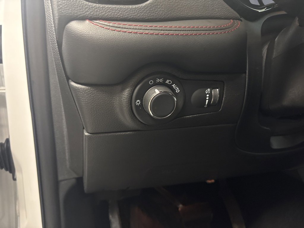 Used 2025 Dodge Durango GT w/ Trailer Tow Group IV image 15