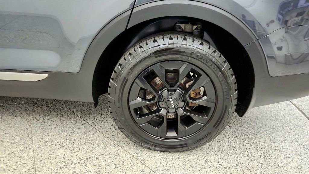 Used 2023 Kia Telluride SX Prestige X-Pro AWD/4WD image 9