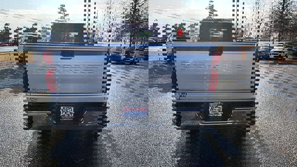 Certified 2022 Chevrolet Silverado 2500 LT w/ Convenience Package image 6