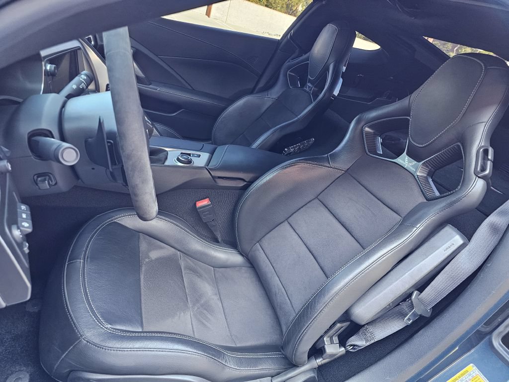 Used 2019 Chevrolet Corvette Z06 RWD image 21