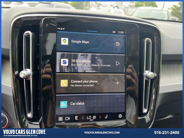 Used 2025 Volvo XC40 B5 Plus w/ Protection Package Premier image 27