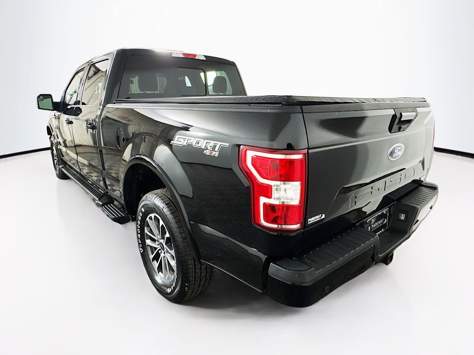 Used 2018 Ford F150 XLT w/ Equipment Group 302A Luxury image 5