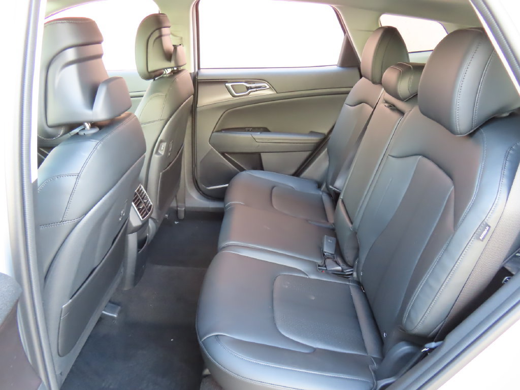 New 2026 Kia Sportage EX w/ EX Panorama Roof Package FWD image 25