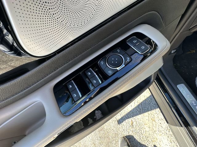 New 2024 Lincoln Aviator Reserve w/ Equipment Group 201A AWD/4WD image 13