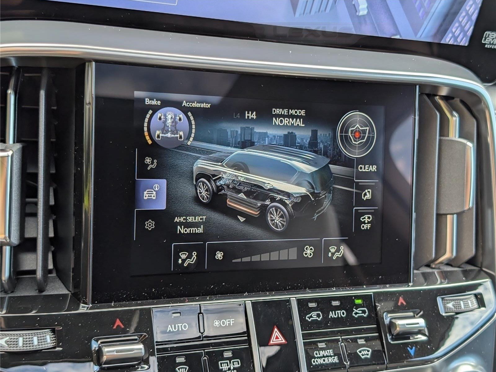 New 2026 Lexus LX 600 4WD w/ Accessory Package (2T) image 29