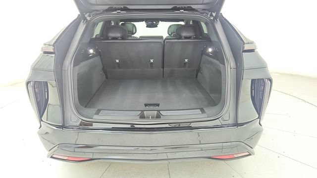 Used 2025 Cadillac Lyriq Sport AWD/4WD image 14