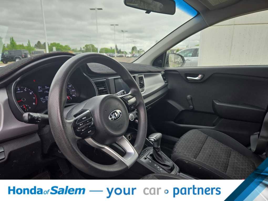Used 2018 Kia Rio LX FWD image 2