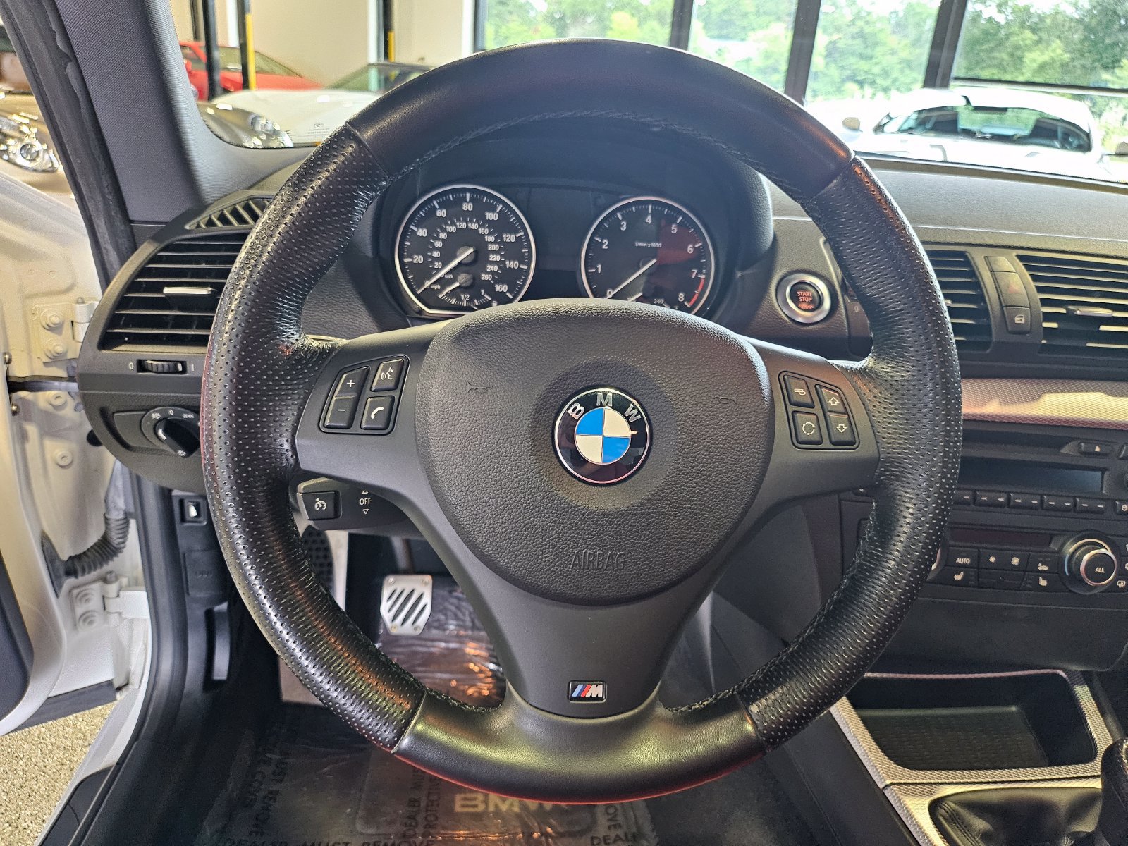Used 2011 BMW 135i Coupe RWD image 23