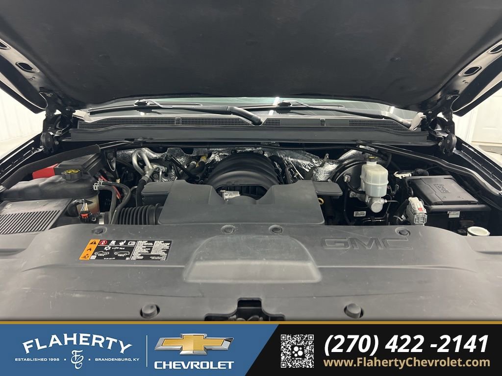 Used 2017 GMC Yukon SLE w/ SLE Value Package image 16