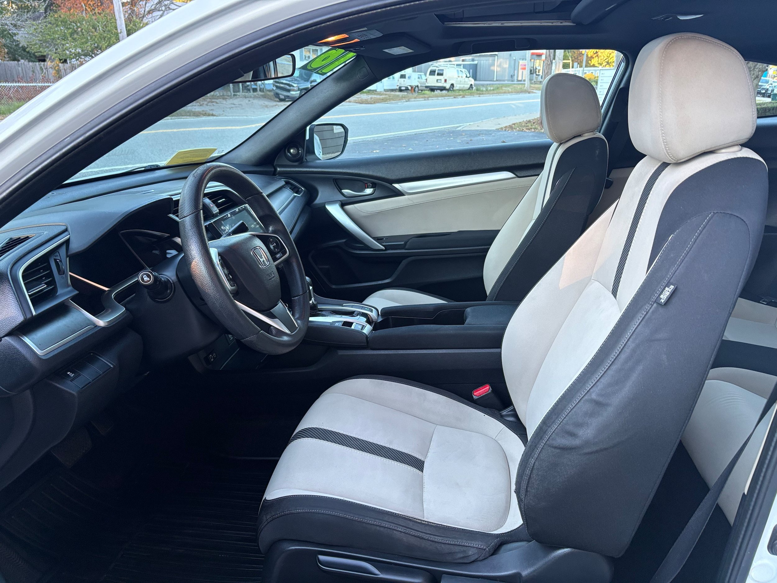 Used 2016 Honda Civic EX-T image 10