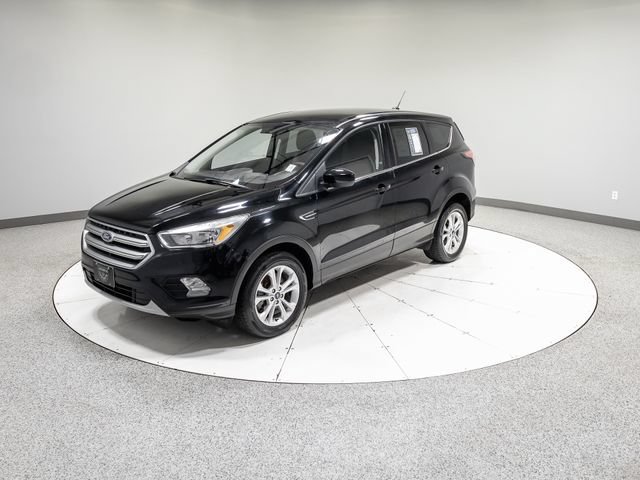 Used 2017 Ford Escape SE AWD/4WD image 34