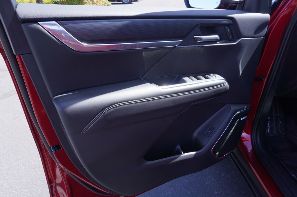 New 2026 GMC Acadia Elevation image 15
