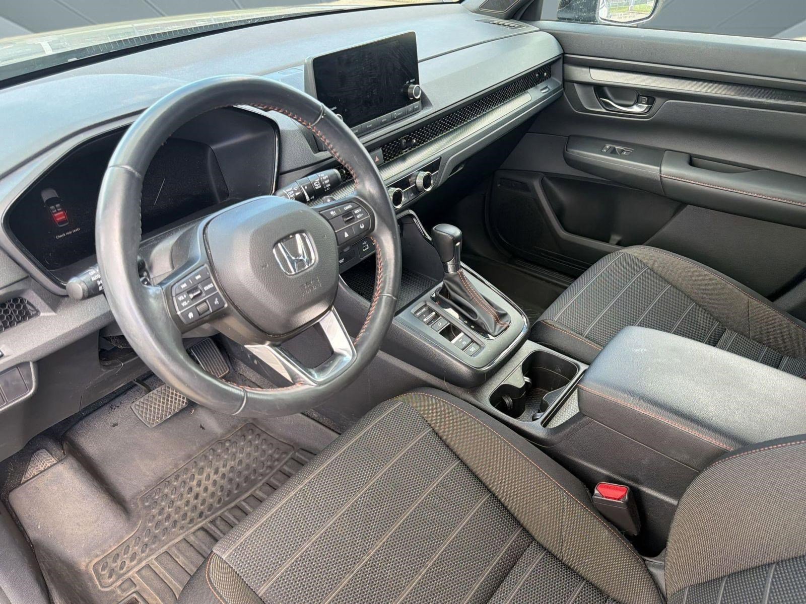 Used 2023 Honda CR-V Sport image 4