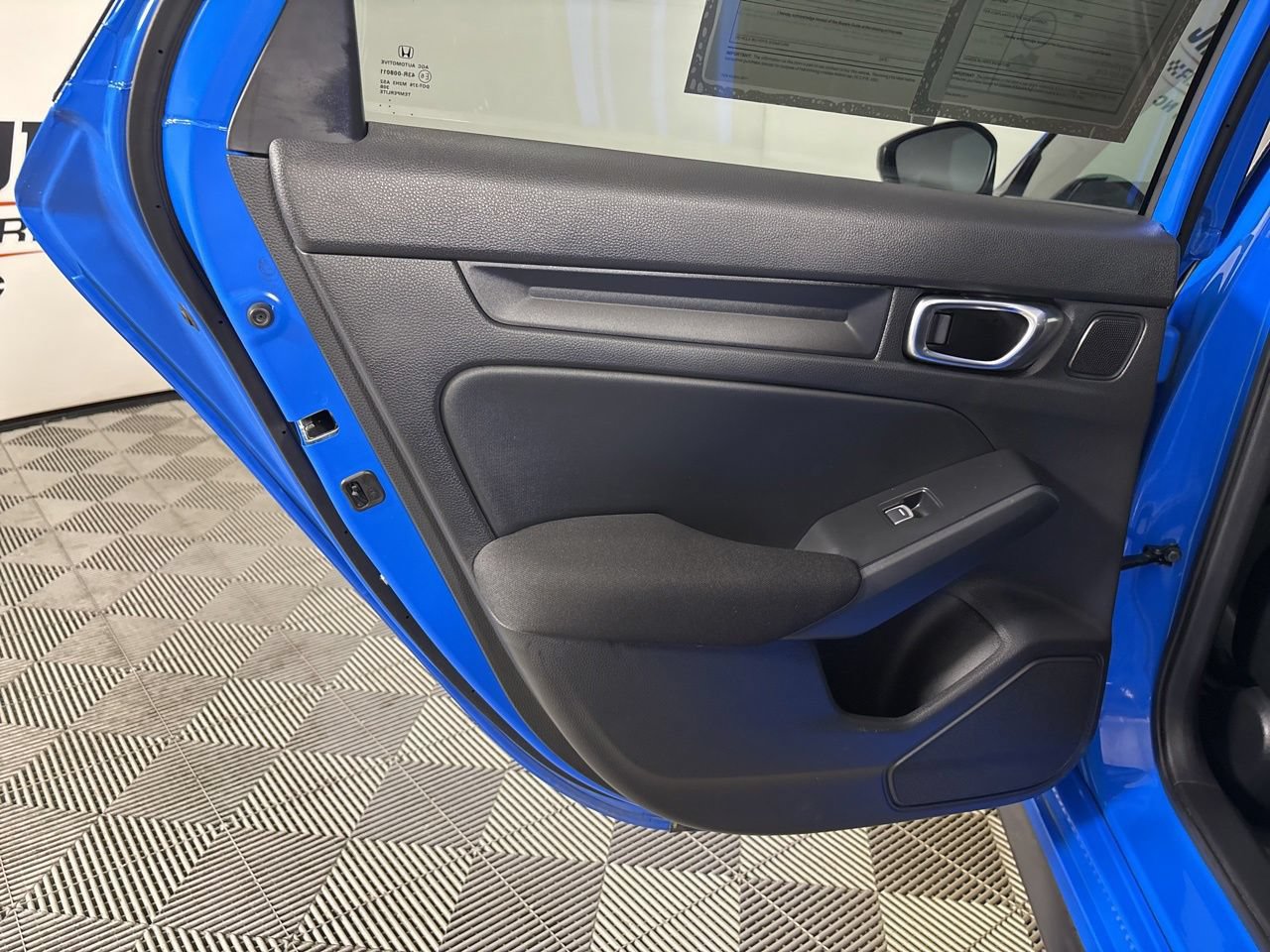 Used 2025 Honda Civic Sport image 19