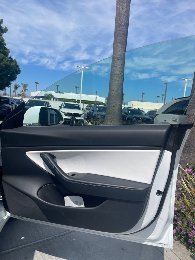 Used 2020 Tesla Model 3 Long Range image 15