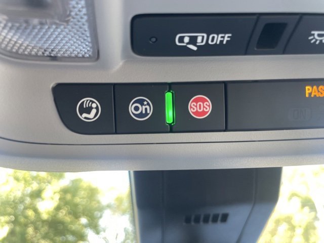Used 2024 GMC Terrain SLE image 27