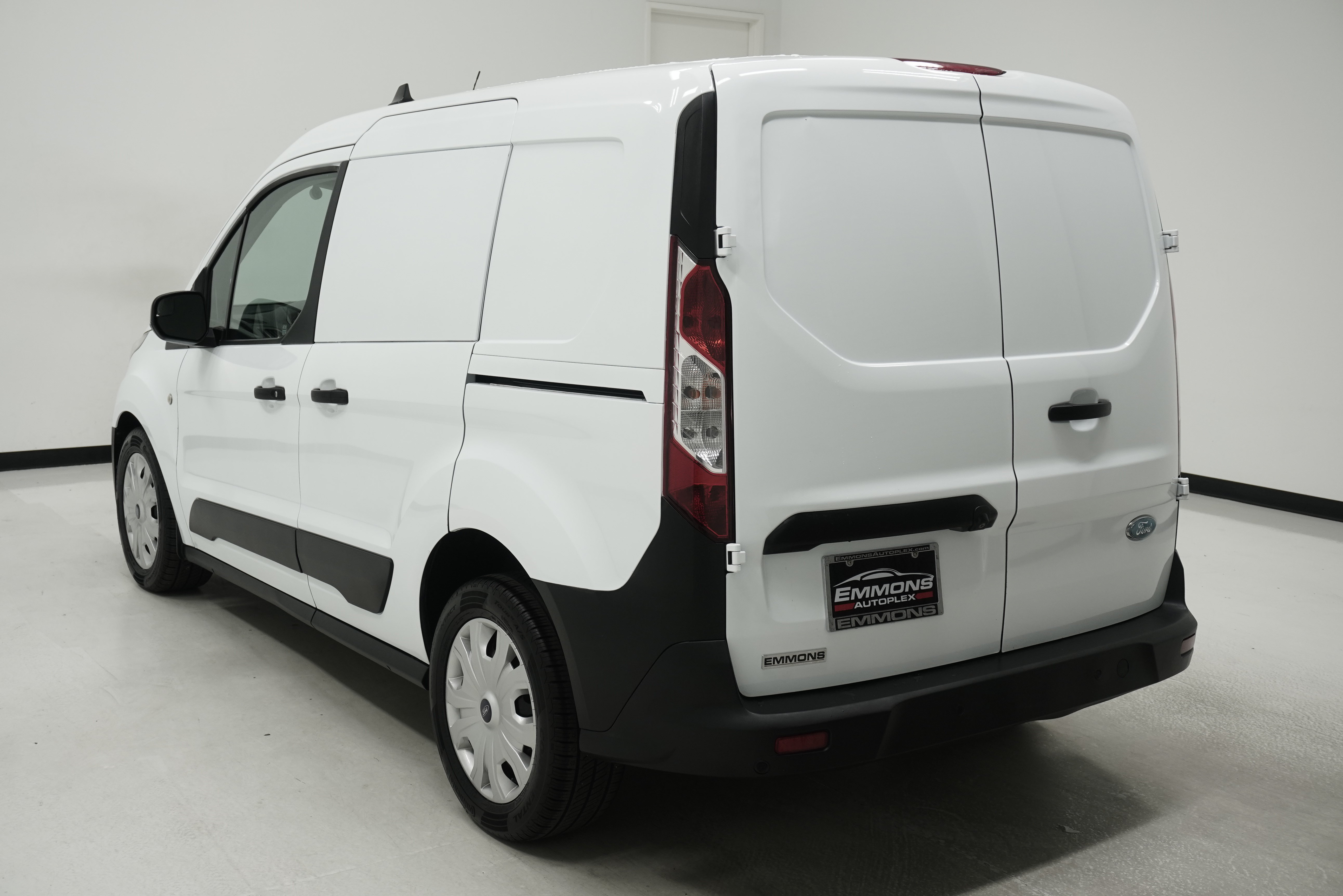 Used 2019 Ford Transit Connect XL FWD image 6