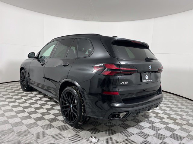 New 2026 BMW X5 xDrive40i w/ M Sport Package AWD/4WD image 5