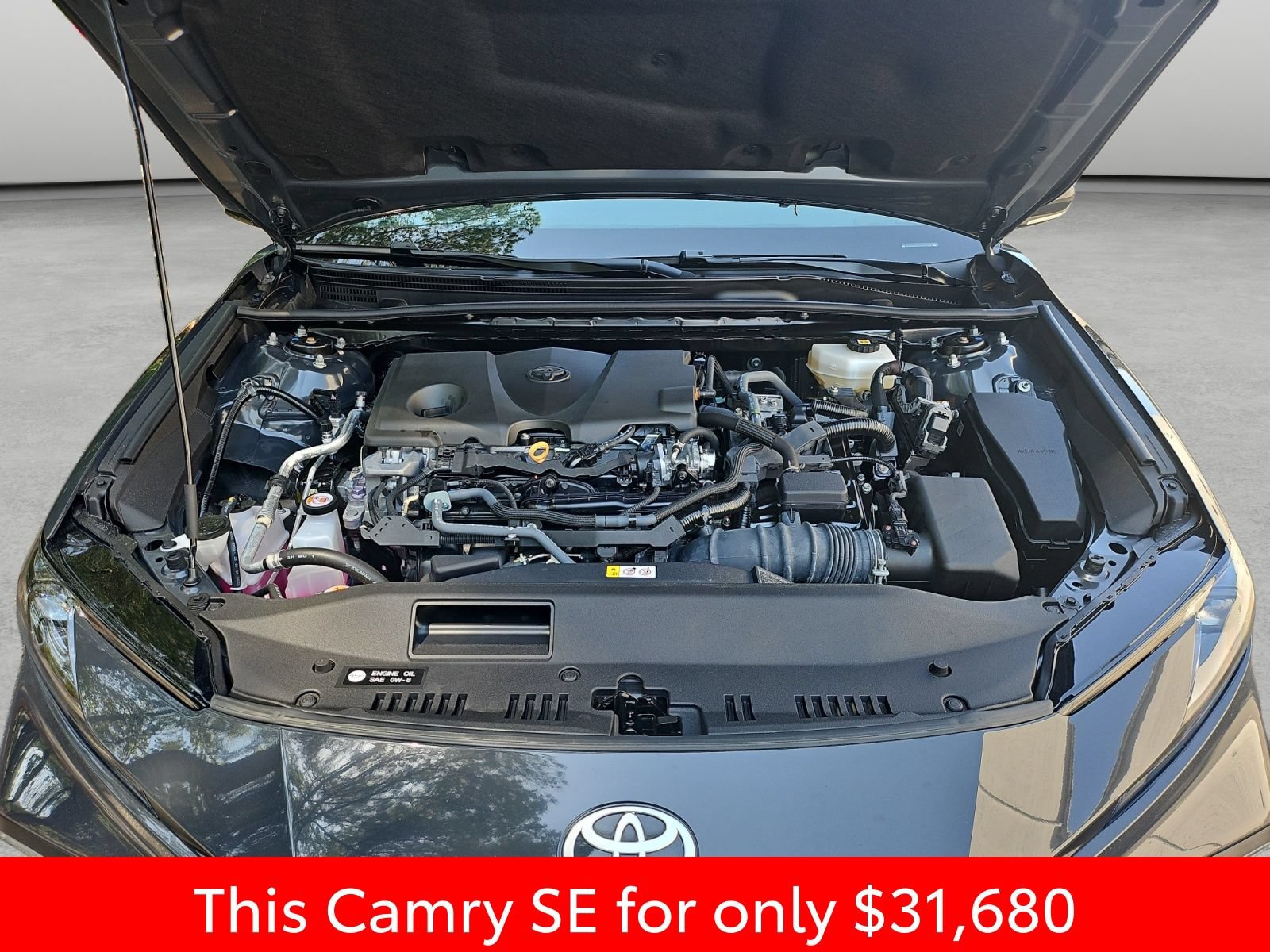 Used 2025 Toyota Camry SE FWD image 38