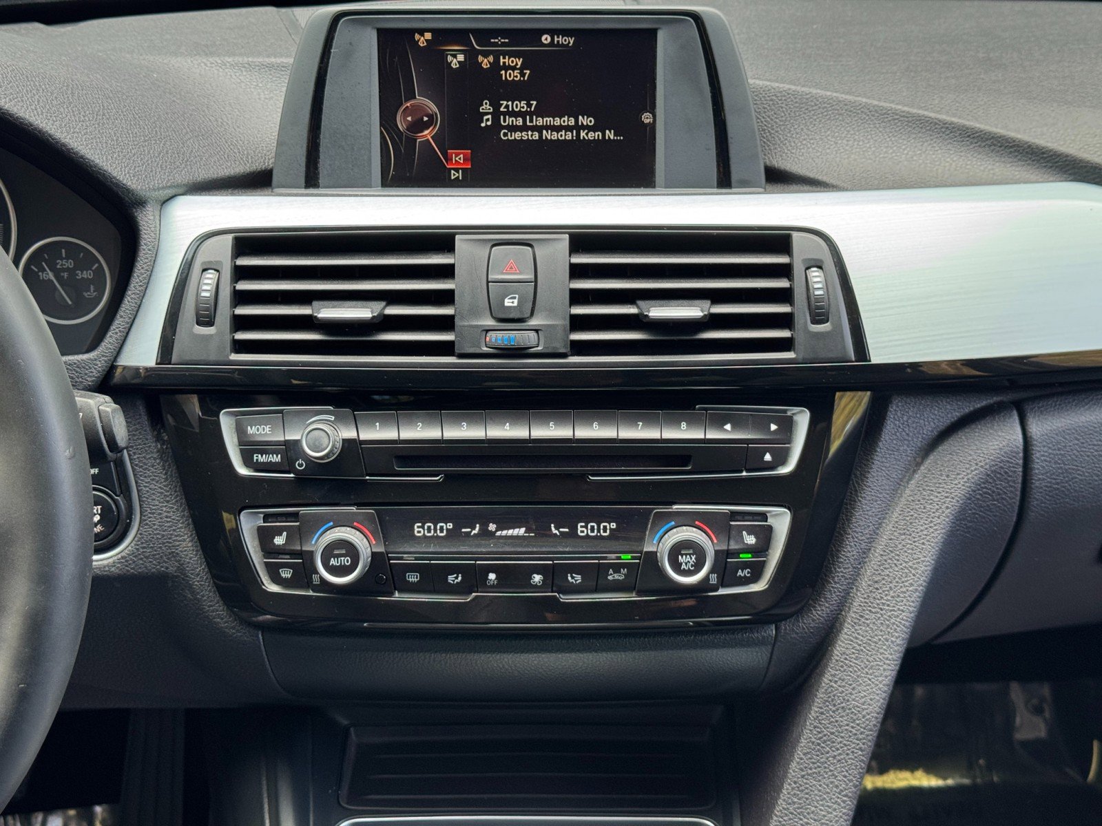 Used 2017 BMW 320i xDrive Sedan image 22