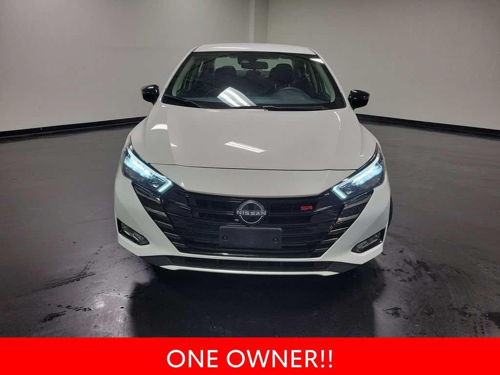 Used 2024 Nissan Versa SR FWD image 3