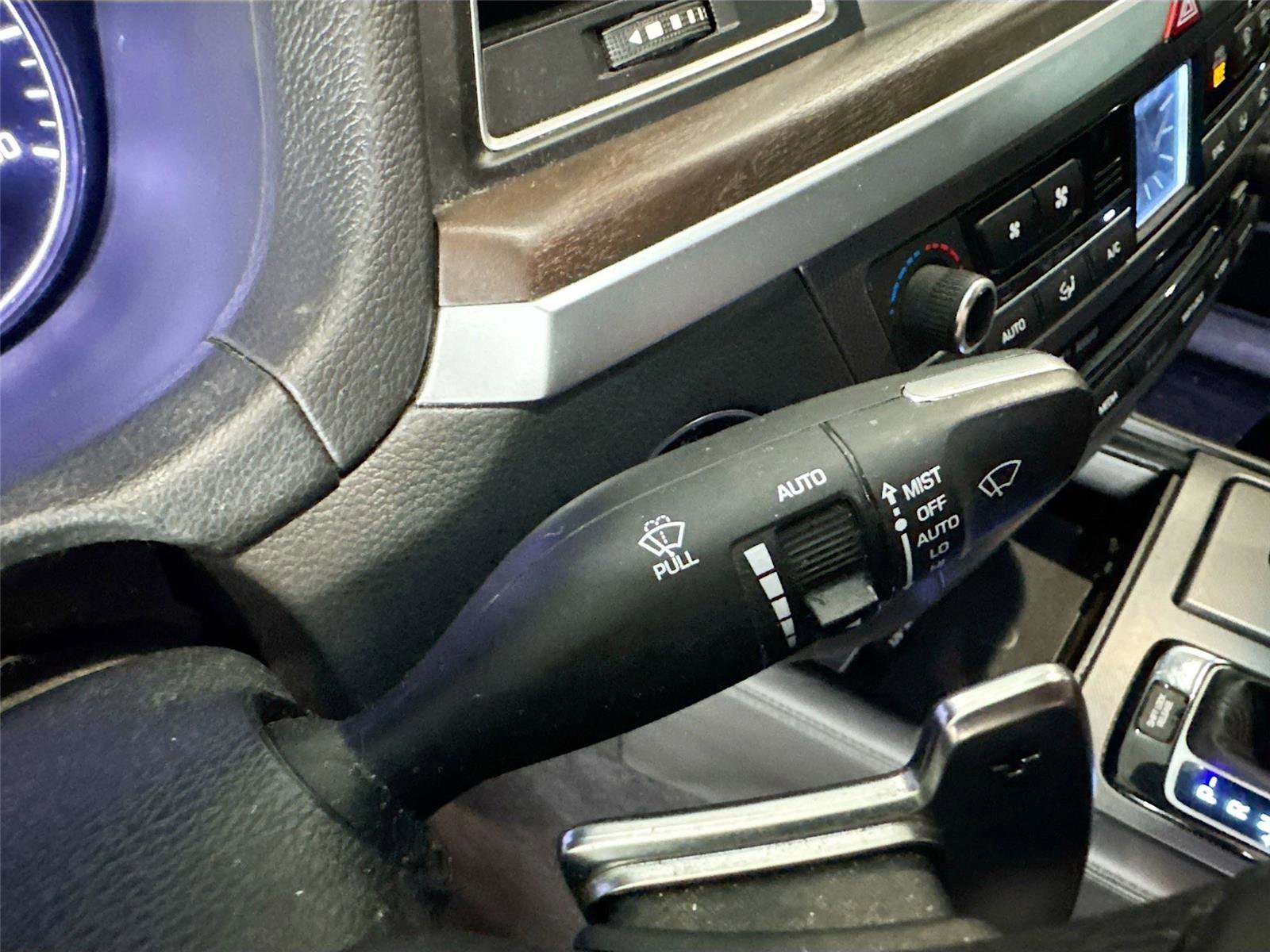 Used 2017 Genesis G80 3.8 w/ Option Group 03 image 6