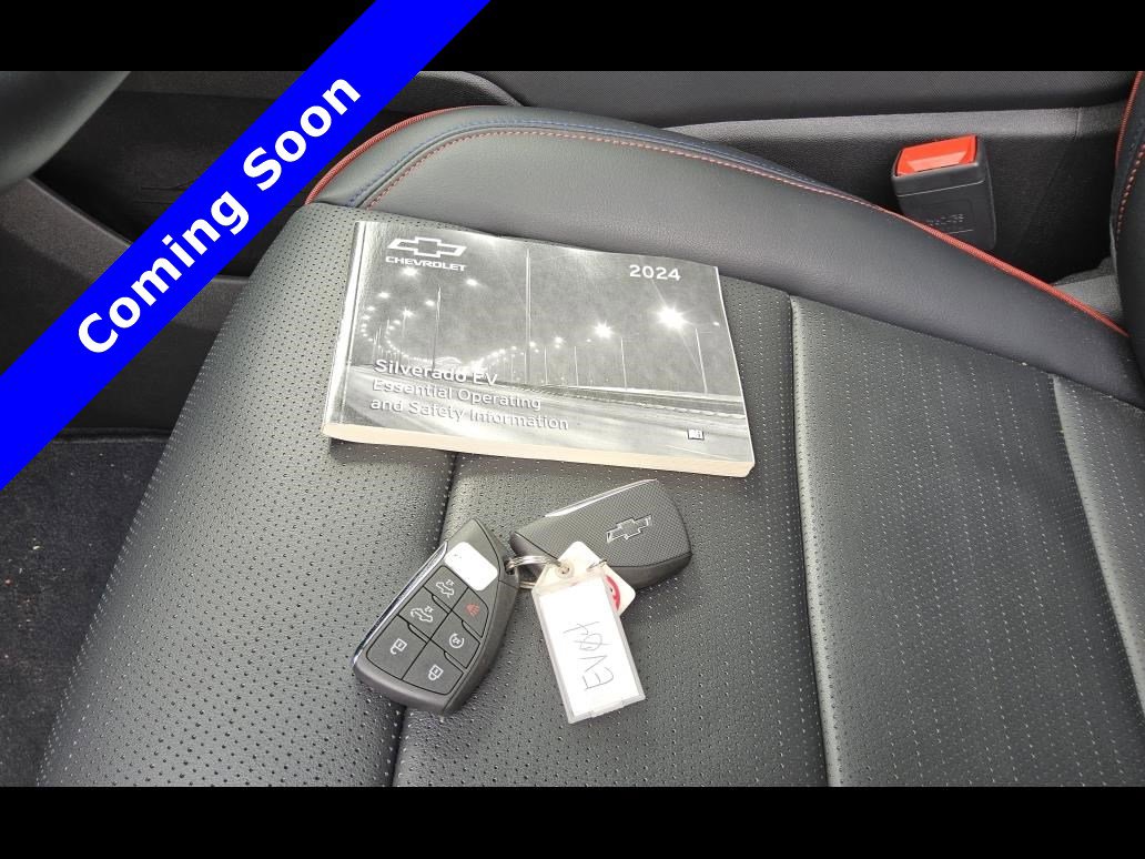 Used 2024 Chevrolet Silverado EV RST AWD/4WD image 16