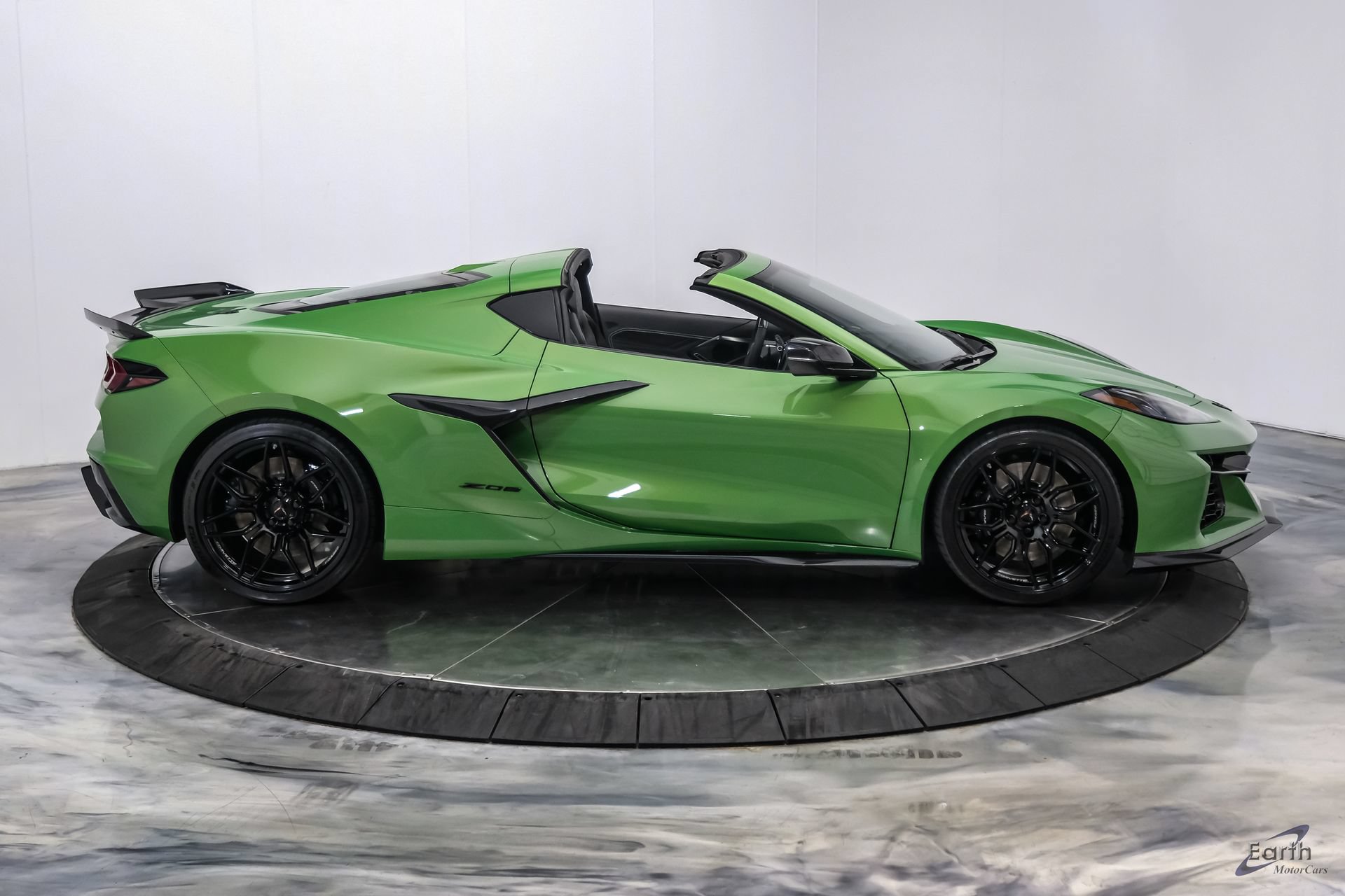Used 2026 Chevrolet Corvette Z06 RWD image 31