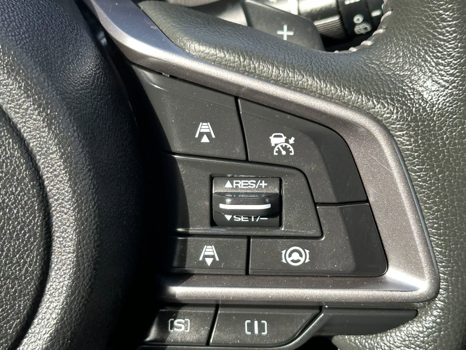 Certified 2023 Subaru Forester Touring AWD/4WD image 26