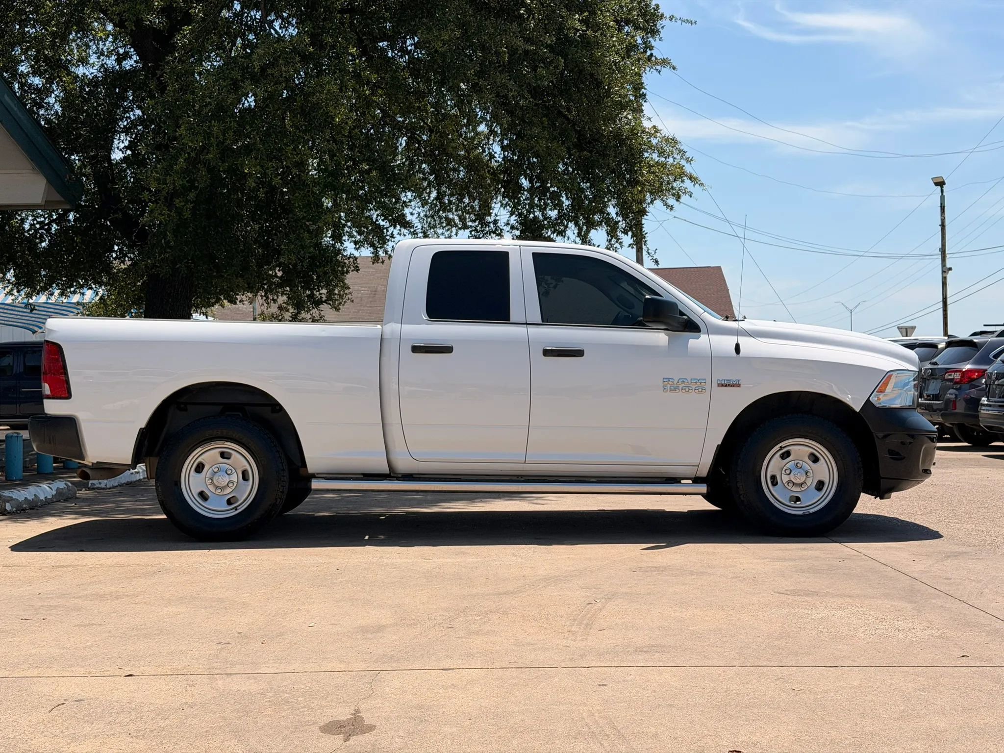 Used 2017 RAM 1500 Tradesman w/ Popular Equipment Group AWD/4WD image 2