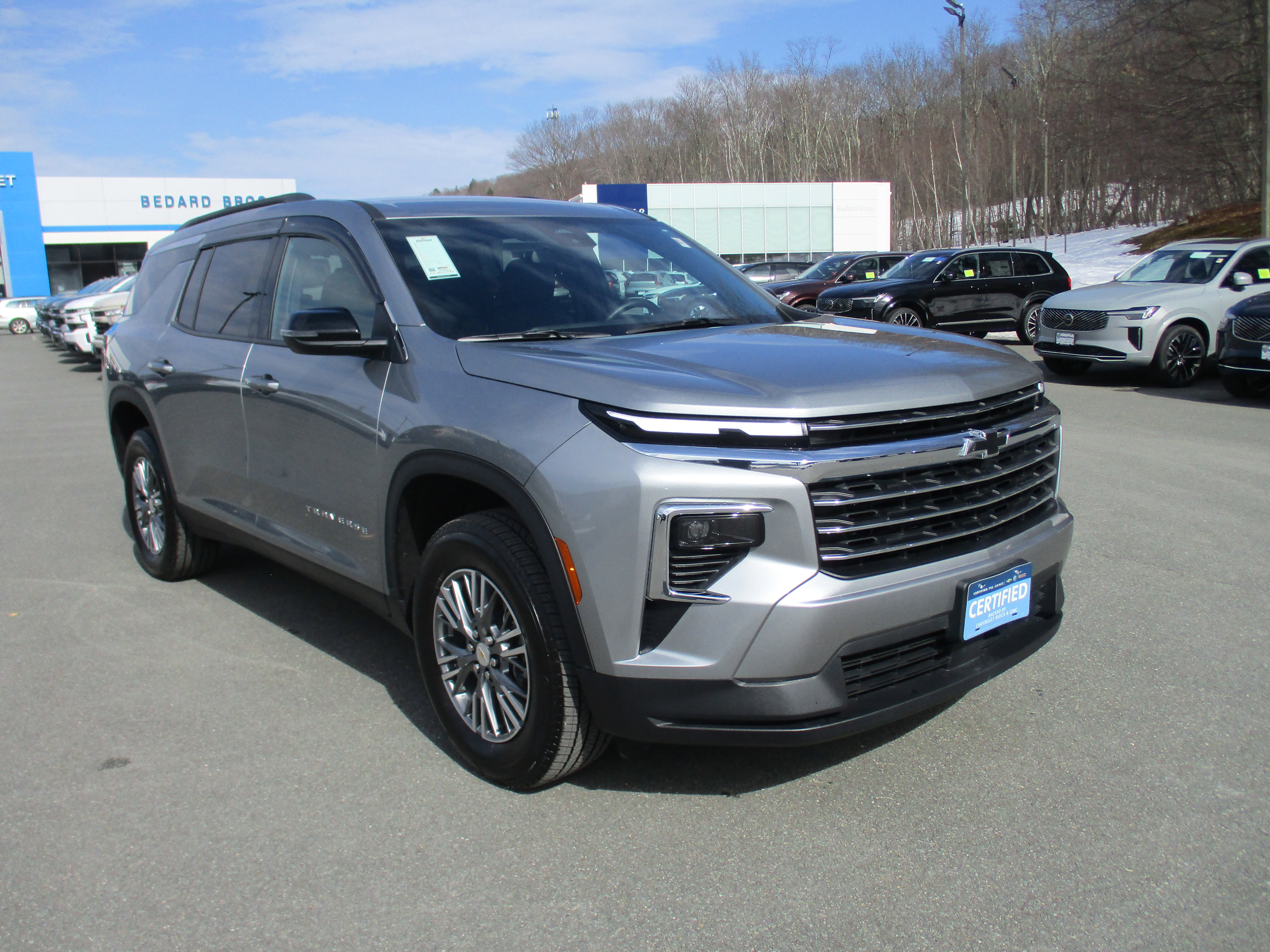 Certified 2025 Chevrolet Traverse LT w/ LPO, Floor Liner Package image 3