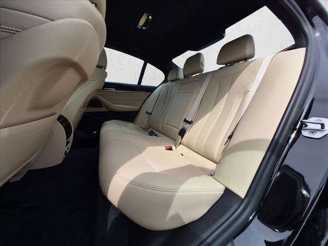 Used 2022 BMW 530i xDrive AWD/4WD image 19