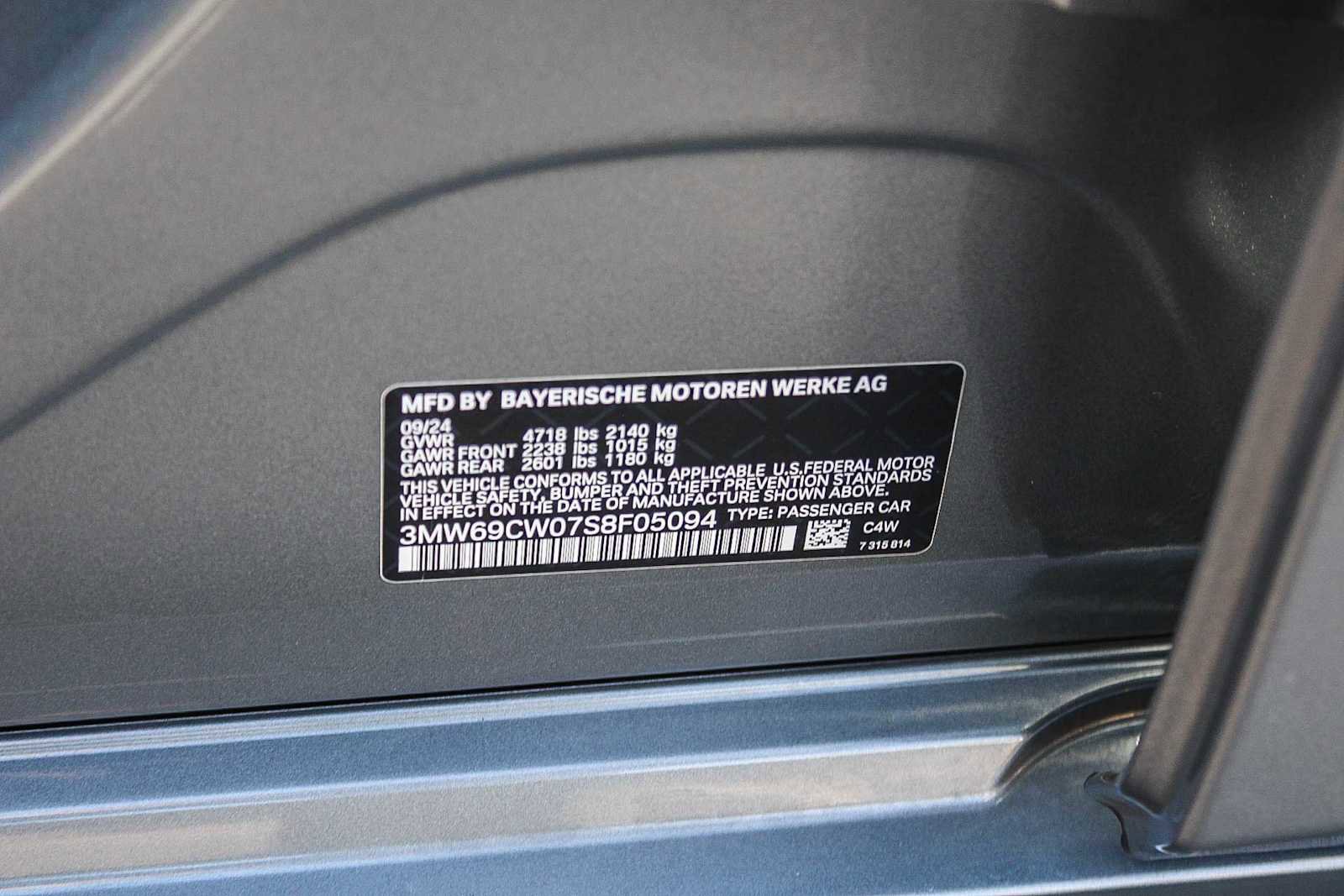 Certified 2025 BMW 330i Sedan w/ Premium Package image 43