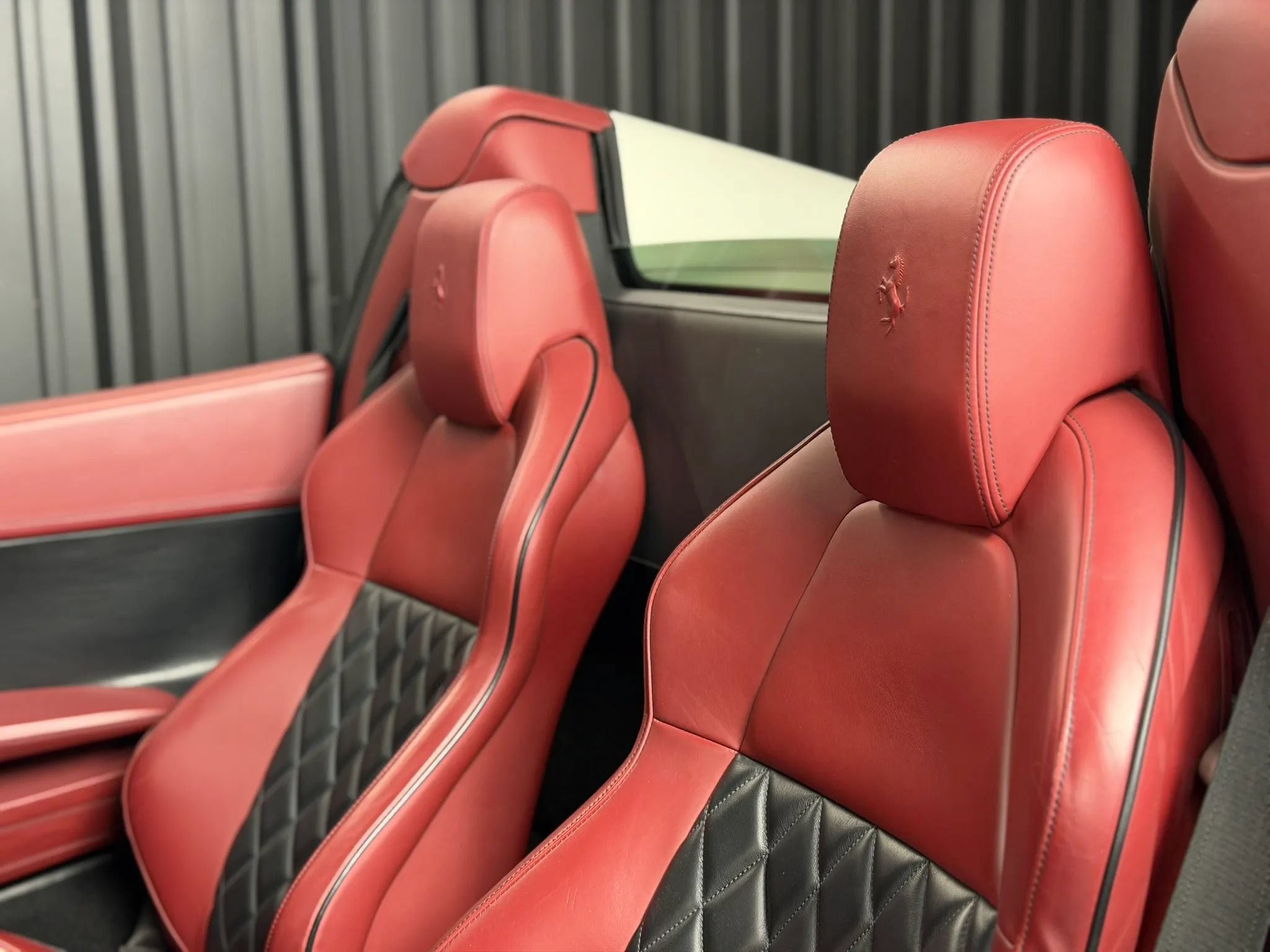Used 2014 Ferrari 458 Spider RWD image 19