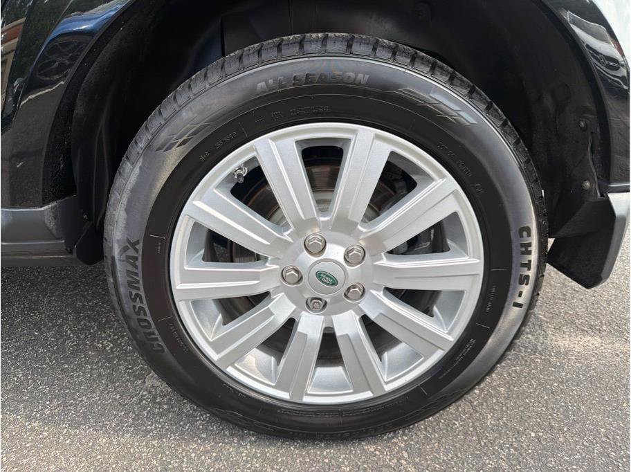 Used 2012 Land Rover LR4 HSE LUX AWD/4WD image 24