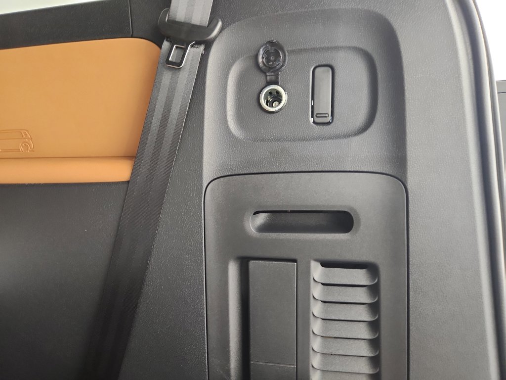 New 2025 Volkswagen ID. Buzz Pro S image 38