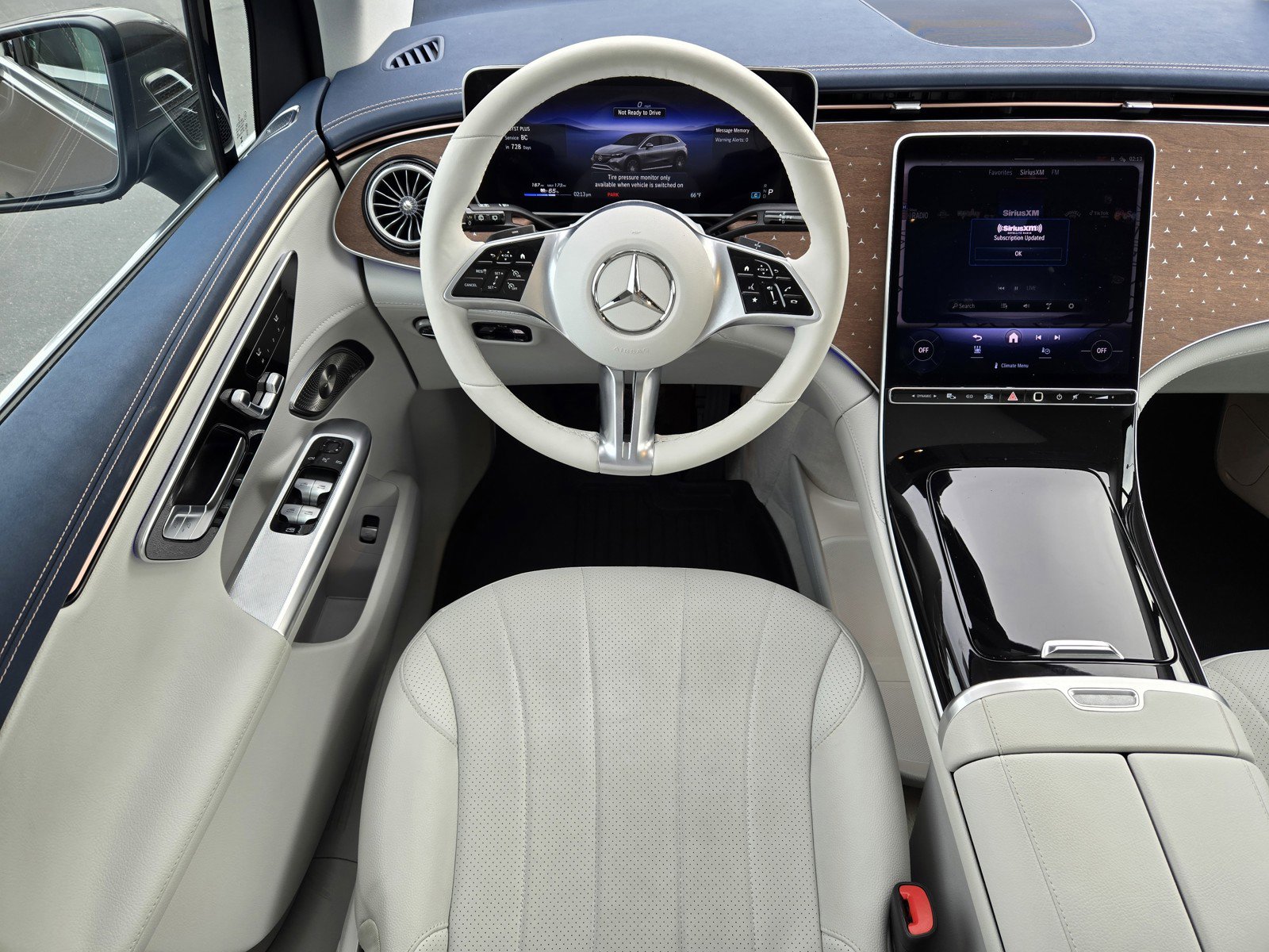 Used 2024 Mercedes-Benz EQE 350+ 4MATIC SUV image 11