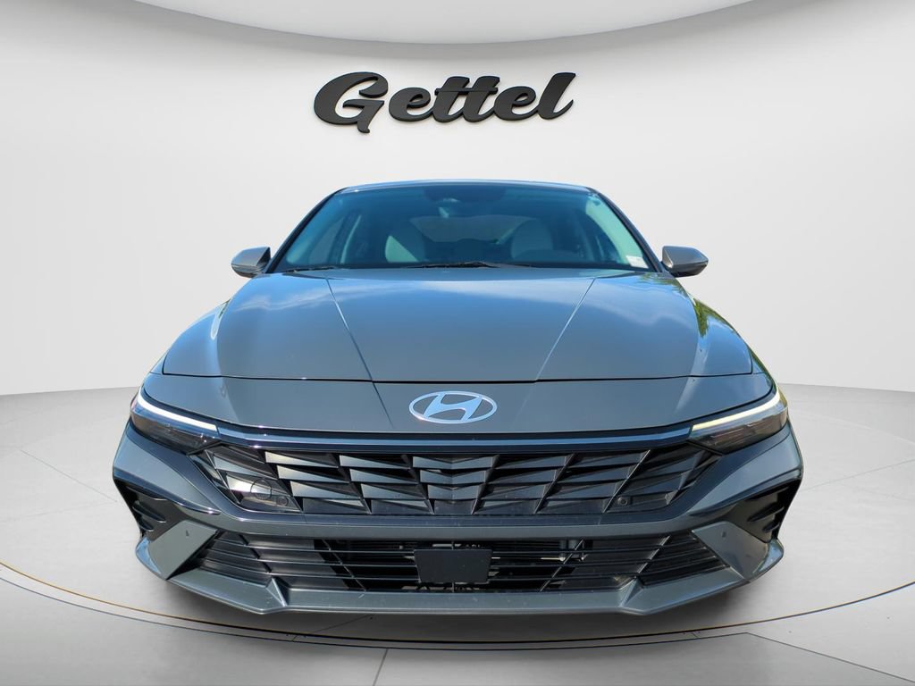 Certified 2024 Hyundai Elantra Limited FWD video 2