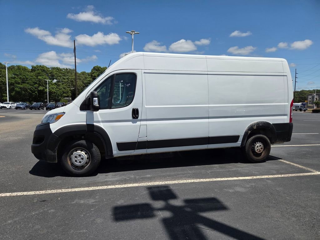 Used 2024 RAM ProMaster 2500 w/ Convenience Group FWD image 4