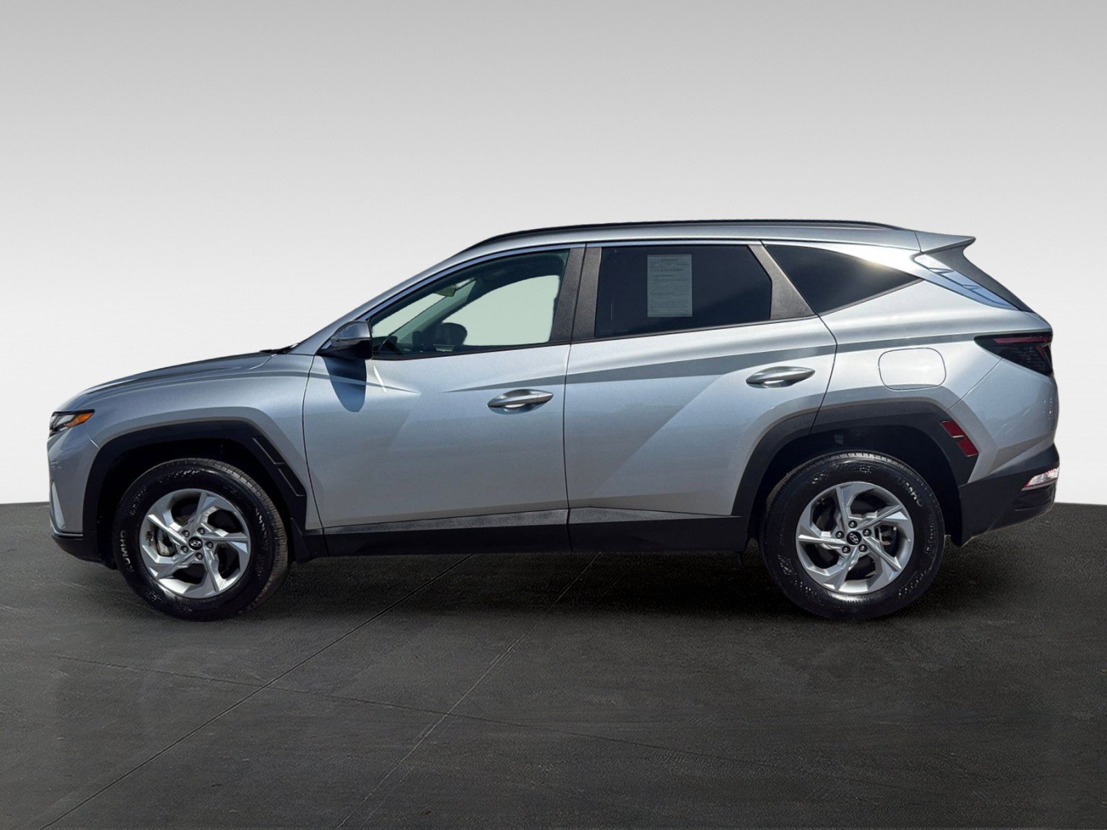 Certified 2023 Hyundai Tucson SEL AWD/4WD image 8