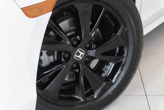 Certified 2023 Honda Odyssey Sport image 2